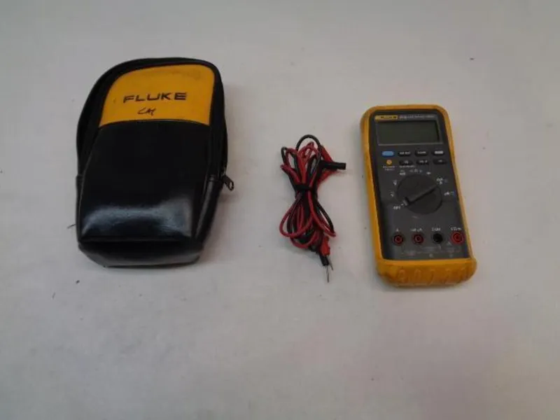 Мультиметр FLUKE 87 III TRUE RMS MULTIMETER 1000V-AC TEST EQUIPMENT R6