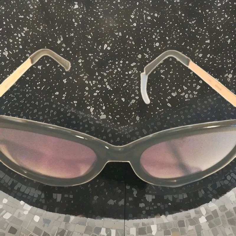 Контроллер Wi-Fi LAUREN CONRAD SUNGLASSES WLC61SG15 Tortoise & Gold Brown Gradie — фото лота 1