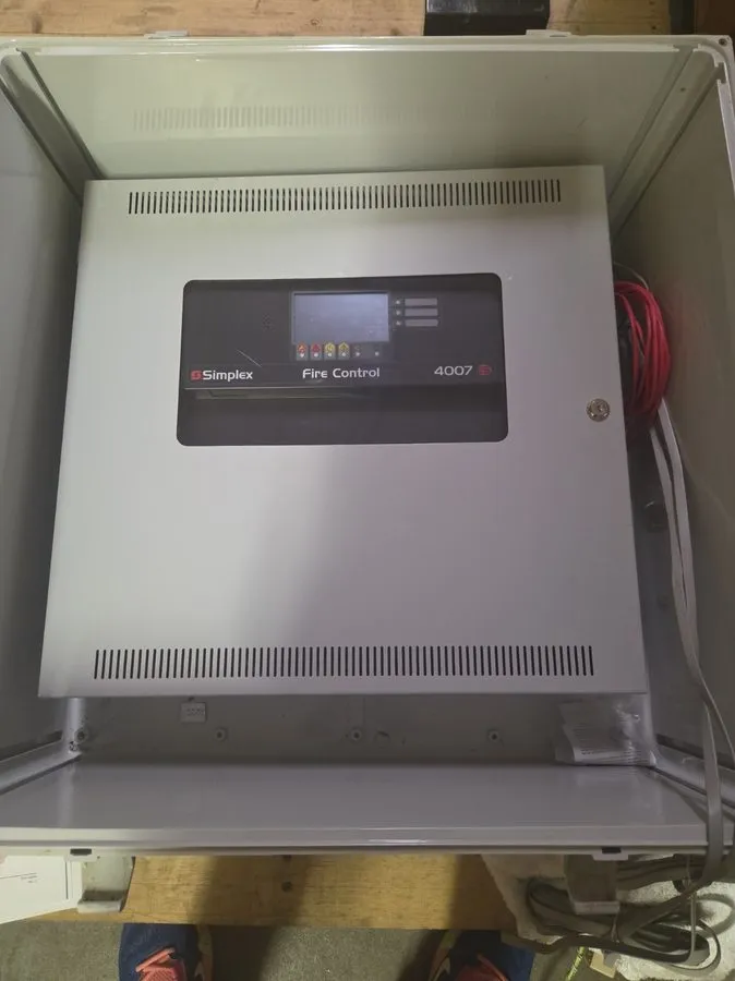 Оборудование пожарной сигнализации Simplex 4007-9102 4007ES Hybrid Fire Alarm Co — фото лота 2