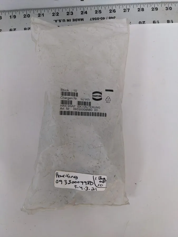 Разъём HARTING HAN-SNAP HEAVY DUTY CONNECTOR INSERT FIXING- STANDARD RAIL 093300