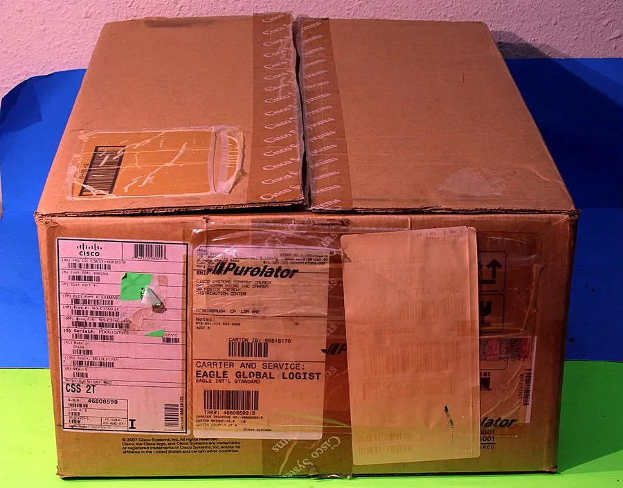 Коммутатор Cisco Systems WS-C3560-24TS-S Catalyst 3560-24TS SMI 24 Port Switch