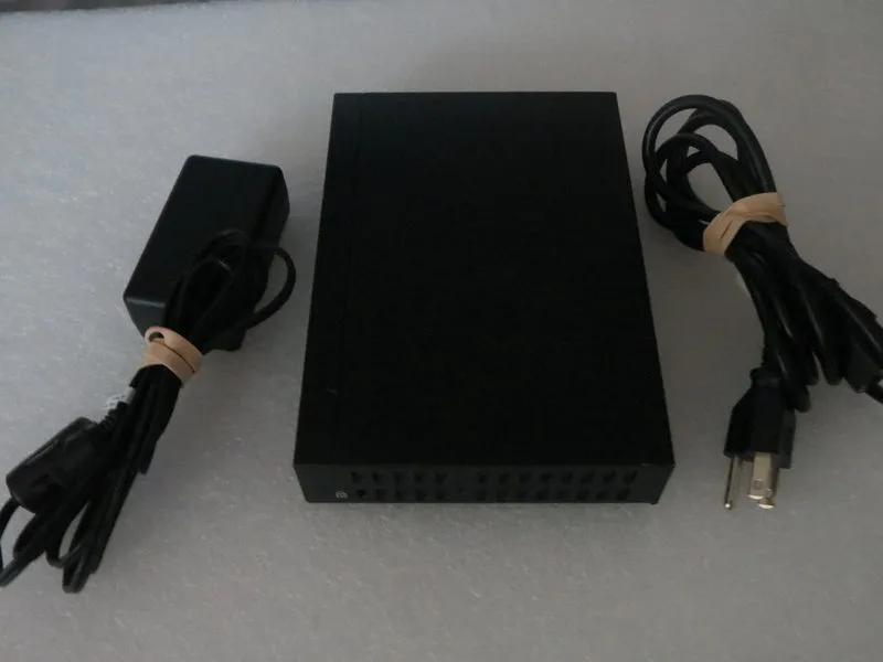 Межсетевой экран Dell SonicWall TZ300 5 Port Network Security Firewall Appliance — фото лота 2