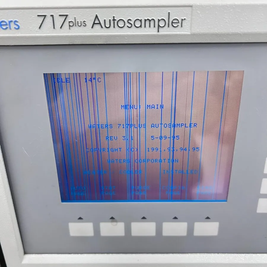 Хроматограф Waters Millipore WAT078900 717plus HPLC Chromatography Lab AutoSampl
