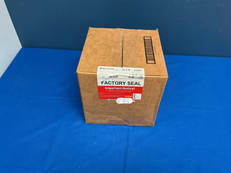 Коммутатор Allen-Bradley 1783-HMS16T4CGN Stratix 5400 20-Port Managed Switch