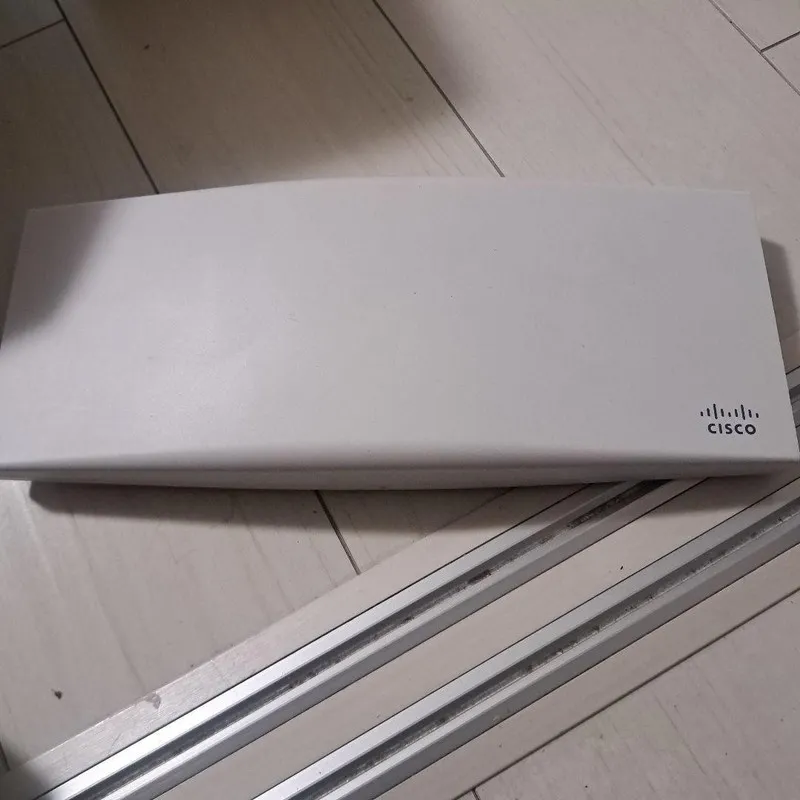 Точка доступа Wi-Fi Cisco Meraki MR46 WiFi 6 Indoor Wireless Access Point UNCLAI