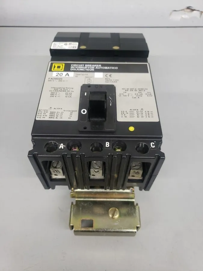 Автоматический выключатель Square D FA34020 I-Line Circuit Breaker 20A 3-Pole 48