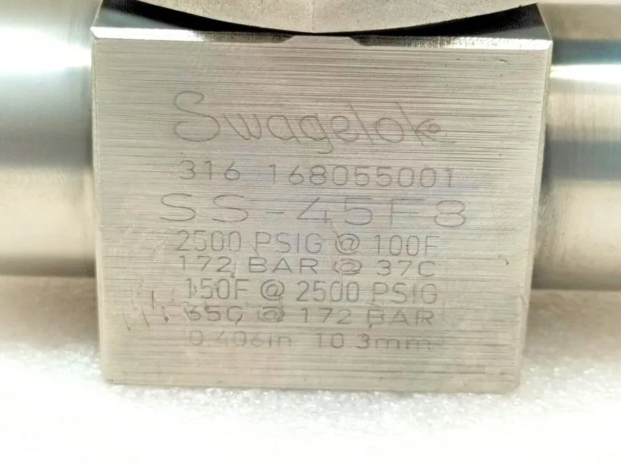 Клапан Whitey SS-45F8 Stainless Steel Ball Valve 1/2" NPT 2500 PSI