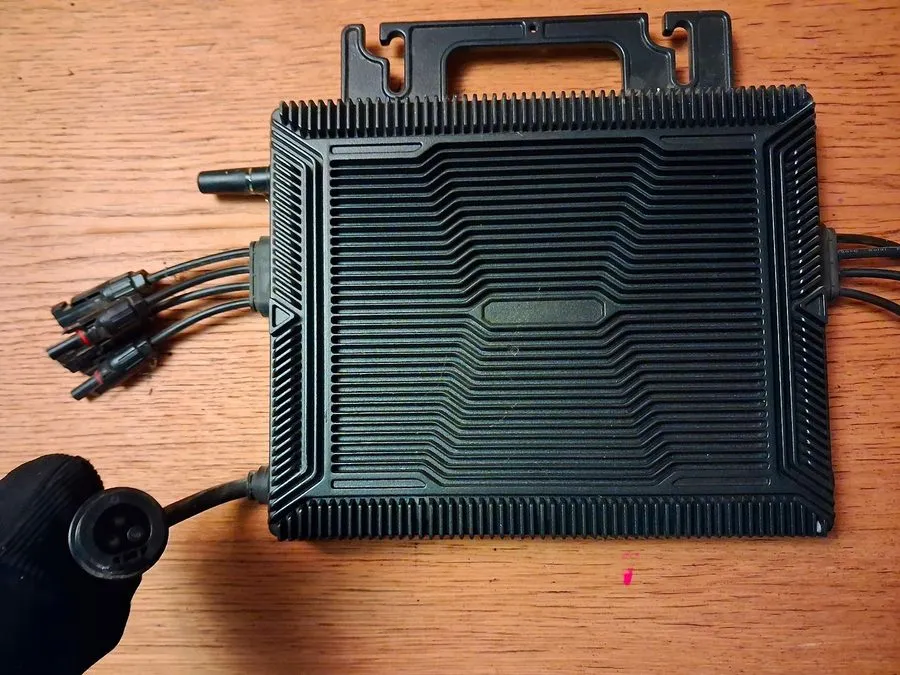 Аккумулятор 2800W Solar Grid Micro Inverter MPPT WiFi Control IP67 230V GTMI-280 — фото лота 1