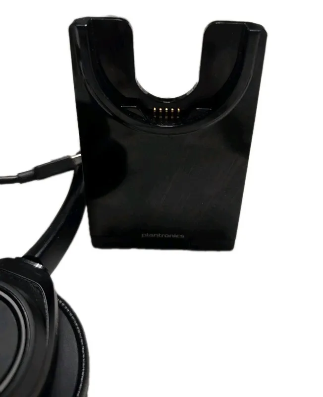 VoIP-шлюз Plantronics Voyager Focus UC Bluetooth Headset Black (B825-M) 202652-1 — фото лота 2