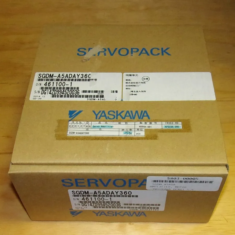 Серводвигатель Yaskawa Electric 0.05kW Servopack Servo Motor Drive SGDM-A5ADA
