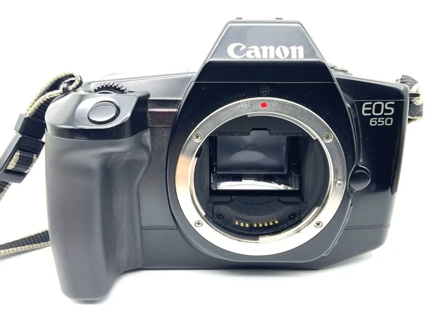 Объектив Canon EOS 650 Black Good Film SLR 35mm Tamron 28-80mm F/3.5-5.6 Lens Ca