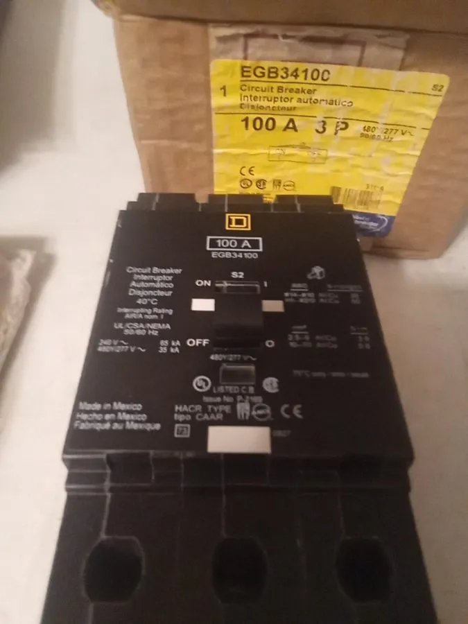 Автоматический выключатель EGB34100 Square D 100 Amp 480V 3 Pole Bolt On Circuit — фото лота 1