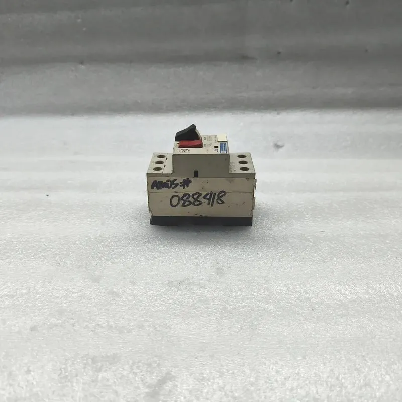 Автоматический выключатель Telemecanique Motor Circuit Breaker GV2-M06 1-1.6A GV — фото лота 4