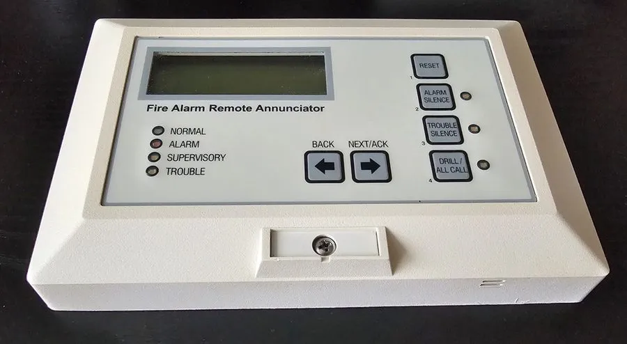 Дисплей EST Edwards EST 2 Fire Alarm Remote Annunciator 2-LSRA-C LCD Display & K