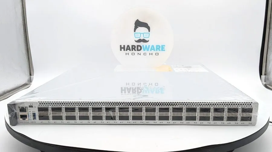 Коммутатор Cisco Catalyst C9500-32C-A 32-Port 100G Advantage Managed Switch