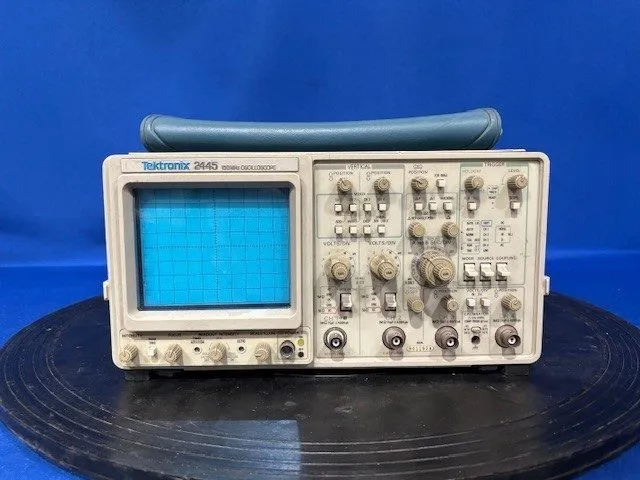 Осциллограф Vintage Tektronix 2445 4-Ch 150 MHz Oscilloscope Power Only RS
