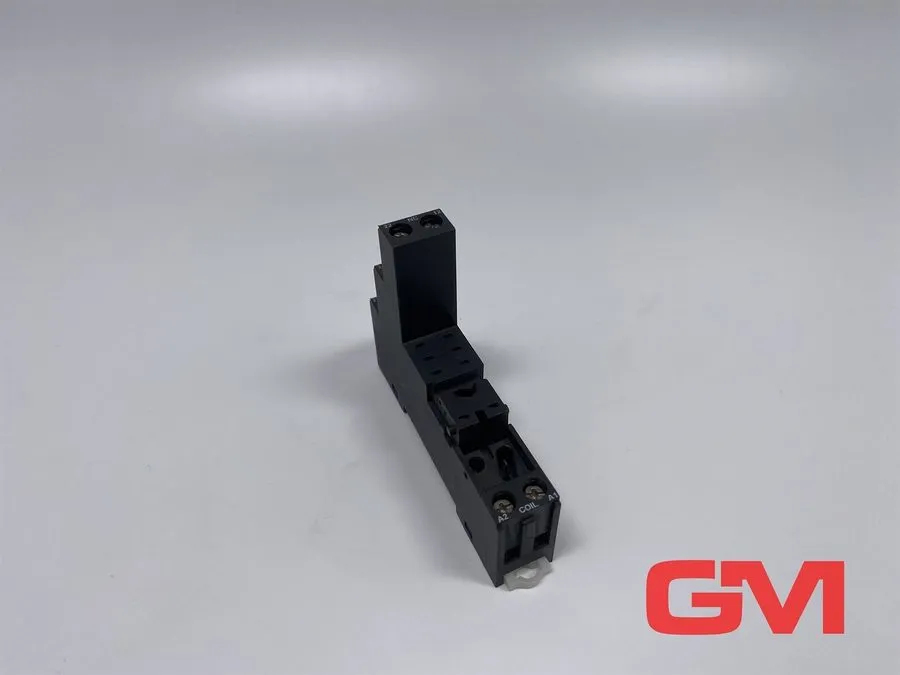 Колодка реле FINDER 95.750 RELAY SOCKET BASE BLACK 10A 250VAC 2CO-DPDT — фото лота 4
