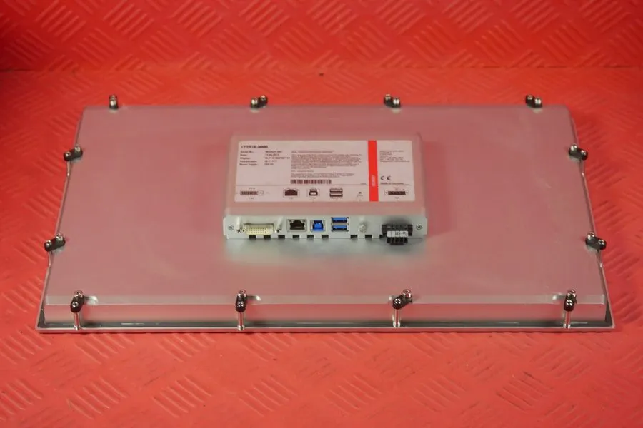 IIoT-устройство Beckhoff CP2918-0000 Multi-Touch Built-in Control Panel Availabl — фото лота 2