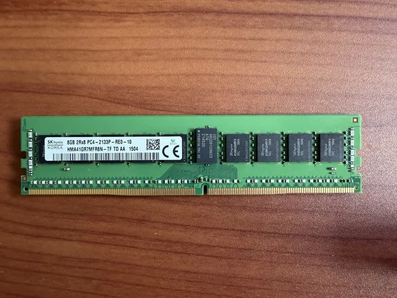 Модуль памяти SK Hynix 8GB 2Rx8 PC4-17000 DDR4-2133 Server RAM HMA41GR7MFR8N-TF