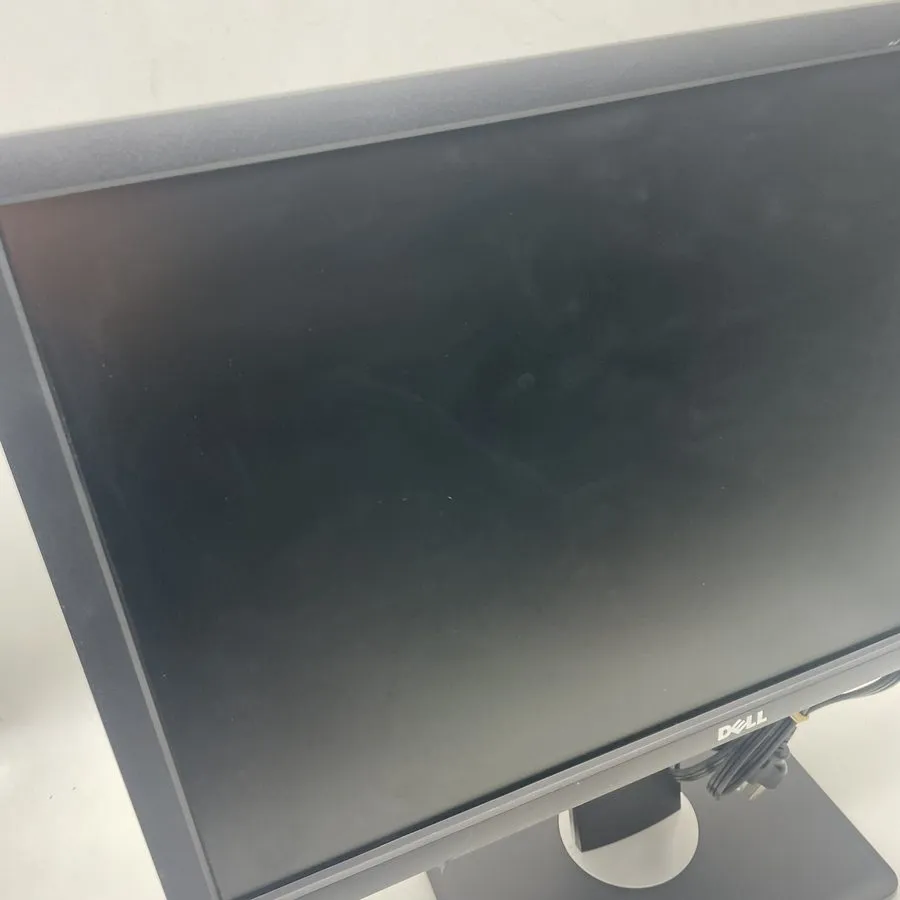 Монитор Dell UltraSharp U2212HMc Monitor 22" Widescreen DVI-VGA-DisplayPort 1920 — фото лота 2