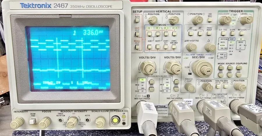 Осциллограф Tektronix 2467 350Mhz 4-Channel Analog Oscilloscope With Options: 10