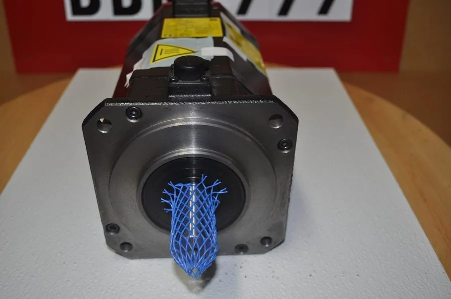 Серводвигатель Fanuc AC Servo Motor βiS 12/3000 A06B-0078-B403