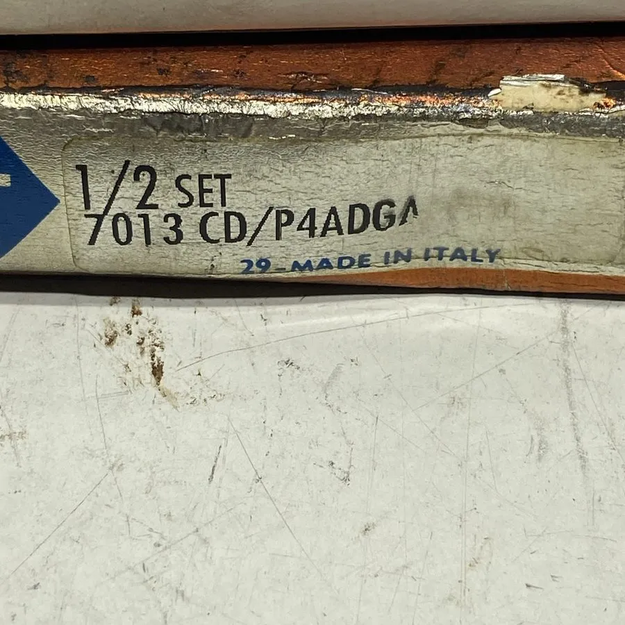 Подшипник SKF 7201 CD/P4A ultra precision angular contact bearing