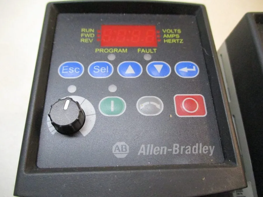 Частотный преобразователь Allen Bradley 22A-D1P4N104 PowerFlex 4- 0.4 kW (0.5 HP