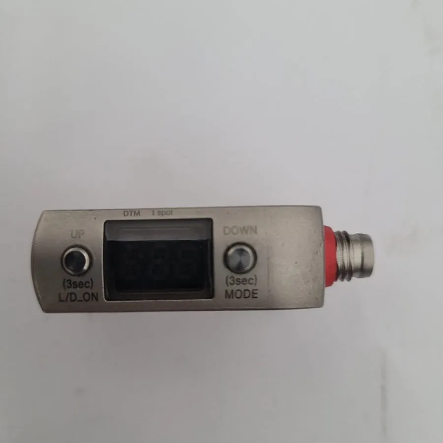 Датчик Keyence LR-ZH500CN Laser Sensor — фото лота 1