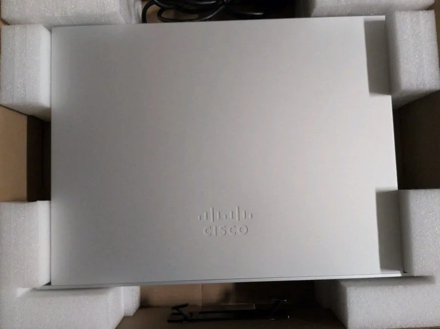 Коммутатор Cisco Meraki MS210-48FP 48-Port Gigabit PoE+ Cloud Switch 740W Budget