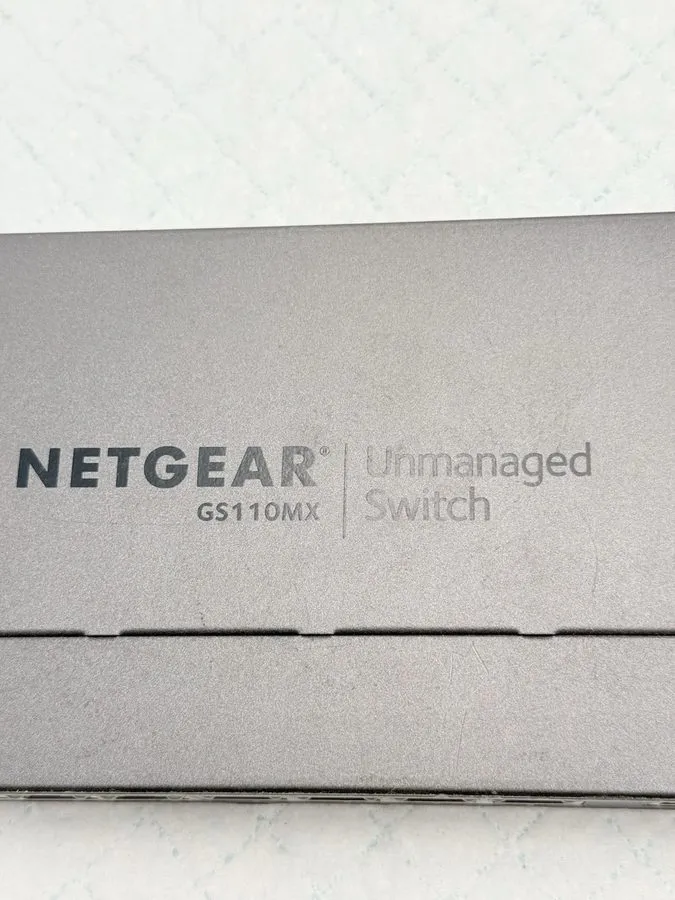 Коммутатор NETGEAR GS110MX 10-Port Unmanaged Ethernet Switch 2x 10G Multi-Gig 8x — фото лота 1