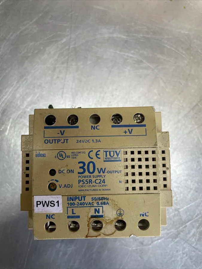 Блок питания IDEC PS5R-C24 DIN Rail Power Supply 30W 24VDC 1.3A 100-240VAC Input