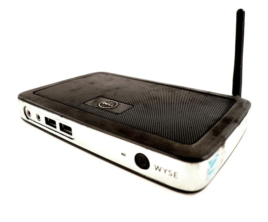 Тонкий клиент Dell Wyse Mini Desktops PnX 04NH9X 671A556S5J2 (No Ac Adapters)