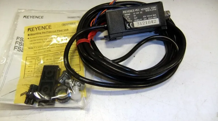 Фотоэлектрический датчик Keyence FS2-60P Fiber Photoelectric Sensor 12-24VDC