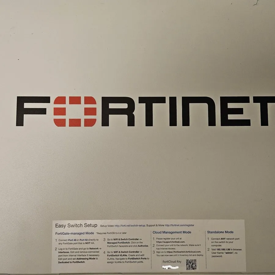 Коммутатор Fortinet FortiSwitch 148E-POE 48-Port Managed Switch w/ Power Cord &  — фото лота 1