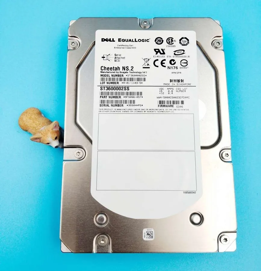 Жёсткий диск Dell EqualLogic 600GB 10K SAS 3.5" PS6500 PS6510 HDD ST3600002SS 9F — фото лота 1