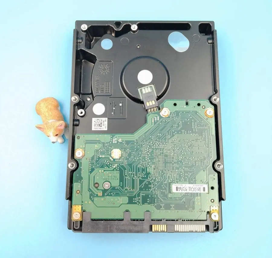 Жёсткий диск Dell EqualLogic 600GB 10K SAS 3.5" PS6500 PS6510 HDD ST3600002SS 9F — фото лота 2