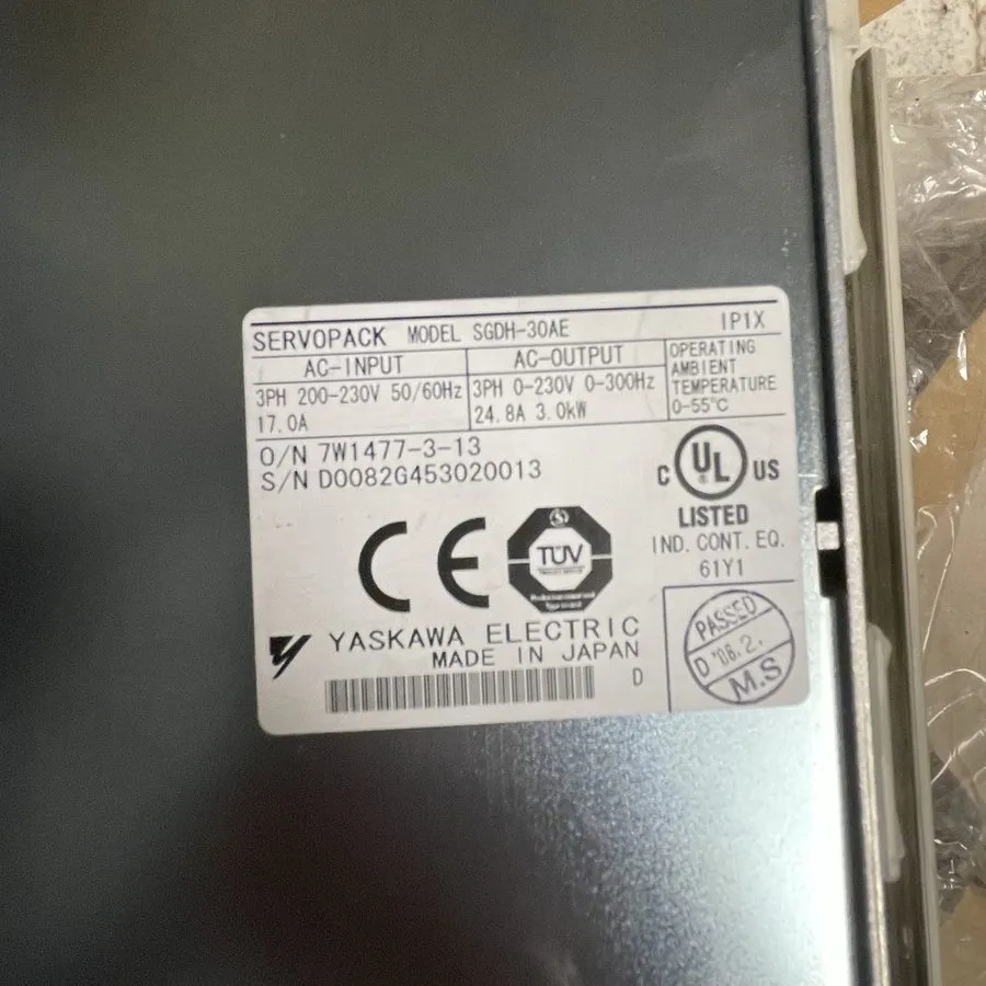 Сервопривод Yaskawa SGDH-30AE Servopack AC Drive 3kW 200-230V FAST