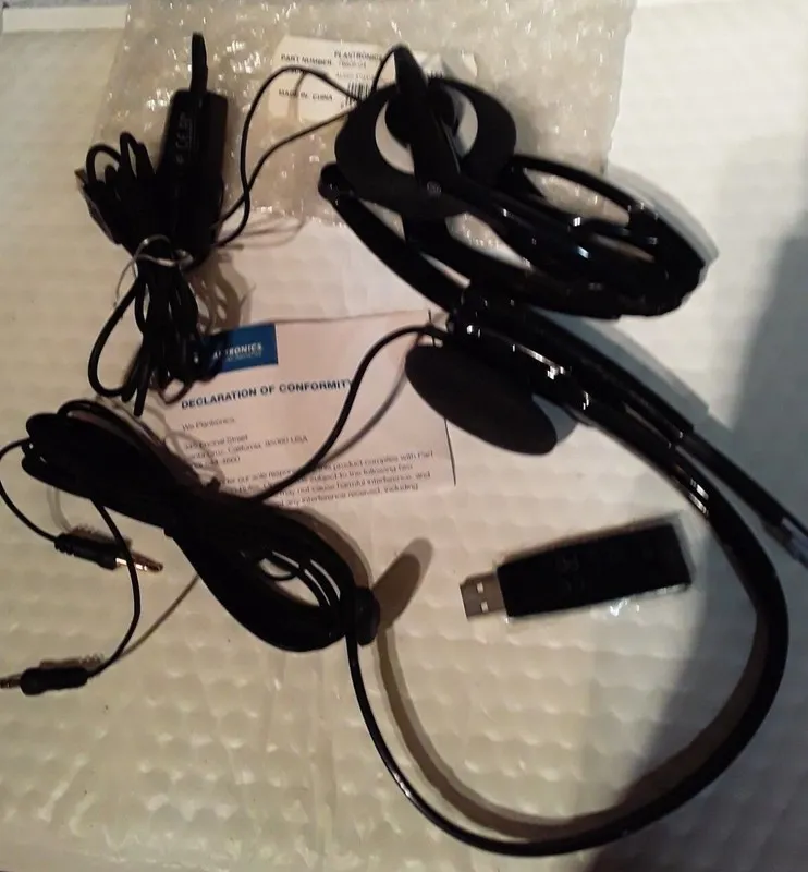VoIP-шлюз Plantronics Audio 610 Headset Plus USB Stick Bundle 76805-04 Black