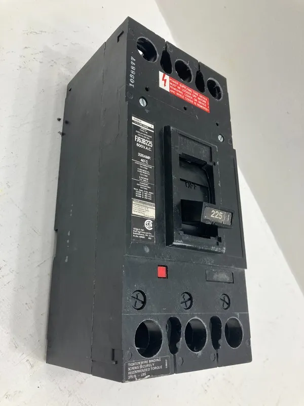 Автоматический выключатель ITE Gould FJ63B225 Circuit Breaker 225-Amp Type FJ6 3
