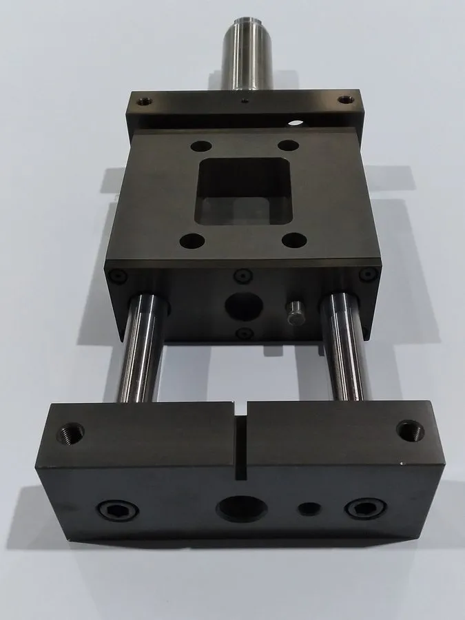 Пневмопривод Numatics 1500D01-03A-03 Pneumatic Slide Actuator, Bore 1-1/2" Strok — фото лота 1