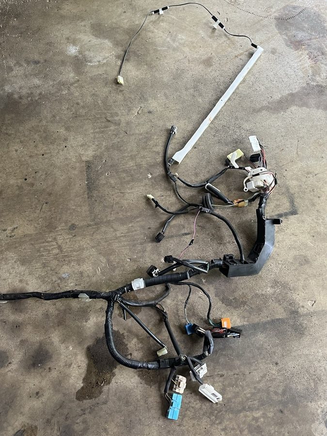 Жгут проводов Toyota Pickup, Dash Wire Harness, 2.4L-4CYL, 22RE, 4WD, 5Spd — фото лота 1