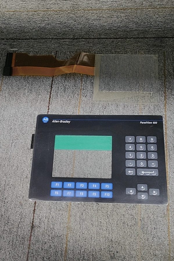 Панель оператора ALLEN BRADLEY 2711-K6C2 /C PANELVIEW 600 OPERATING PANEL 100-24