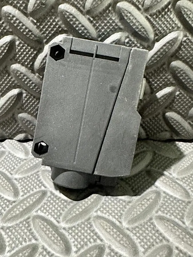 Фотоэлектрический датчик Datalogic S2-1C90T Photoelectric Sensor Retroreflective — фото лота 1