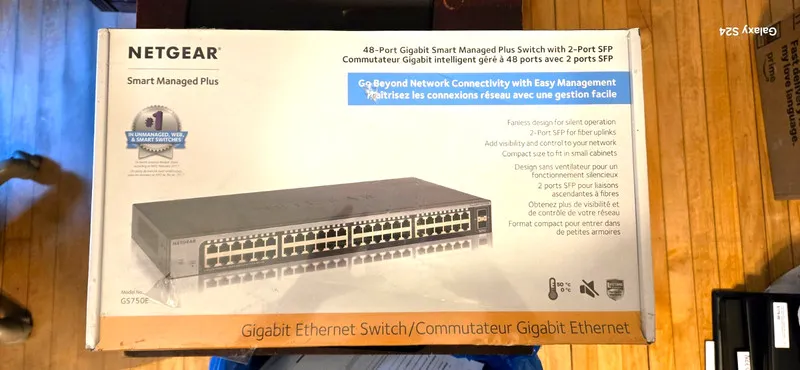 Коммутатор NetGear ProSafe (GS750E) 50 Port Rack-Mountable Ethernet Switch