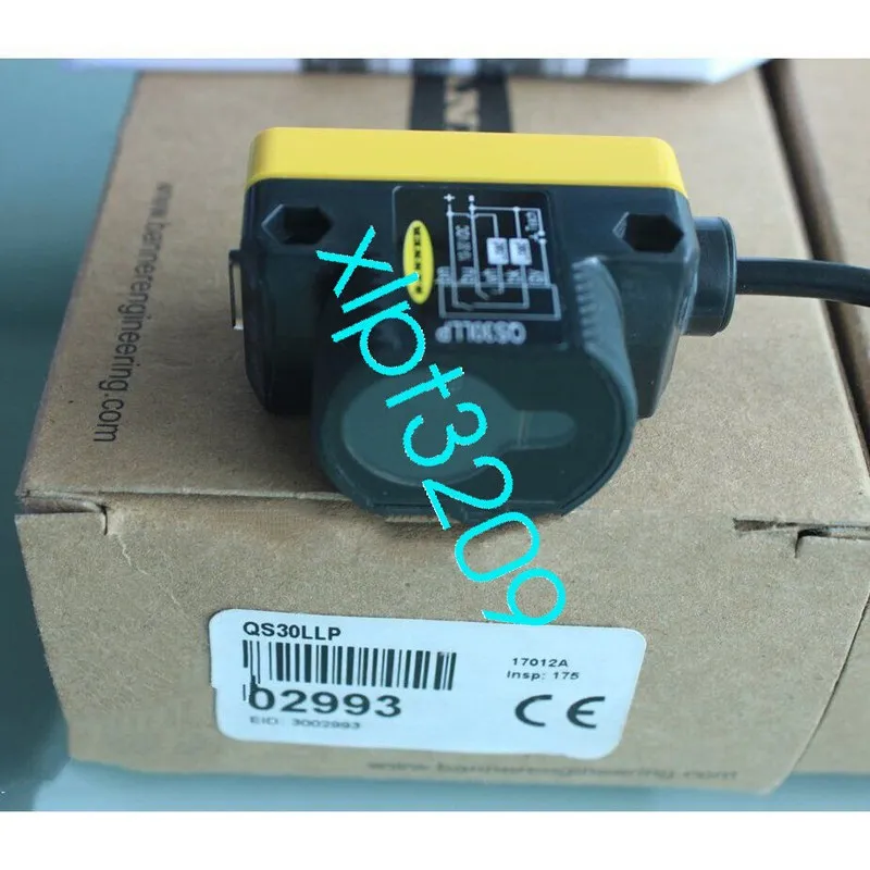 Фотоэлектрический датчик BANNER QS30LLP Photoelectric switch sensor