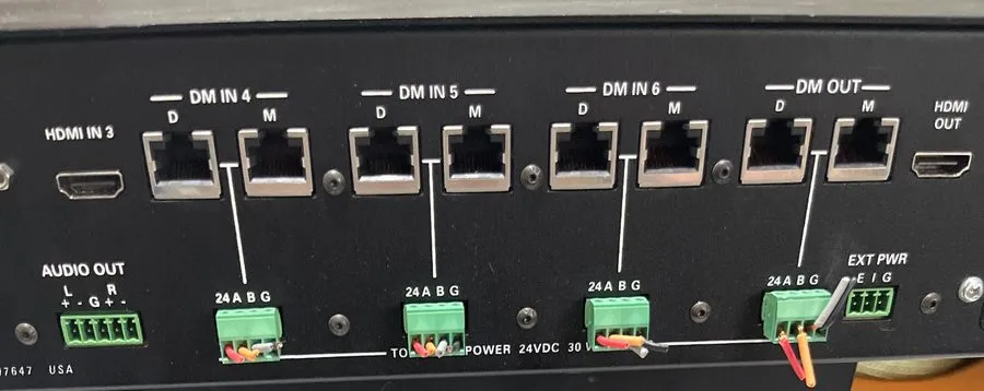 Матричный коммутатор Crestron DM-MD6X1 Digital Media HDMI Matrix Switcher — фото лота 2