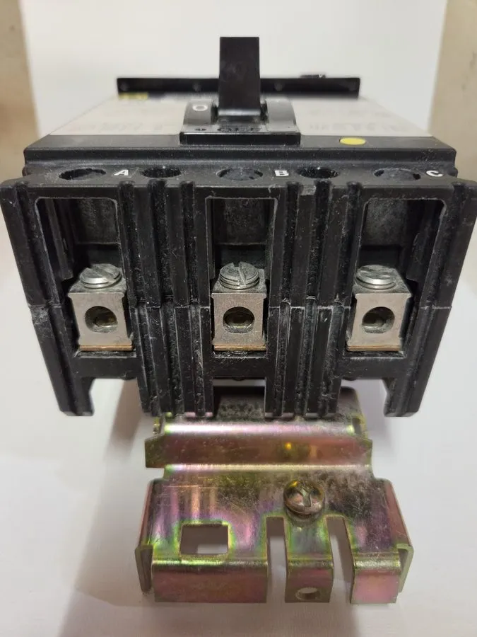 Автоматический выключатель Square D FC34070 70A 3P 480V I-Line Molded Case Circu — фото лота 2