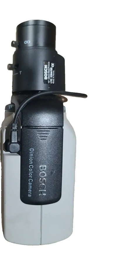 Камера BOSCH Digital Color Camera LTC0455/21 with Computar 2.8-12 mm Lens