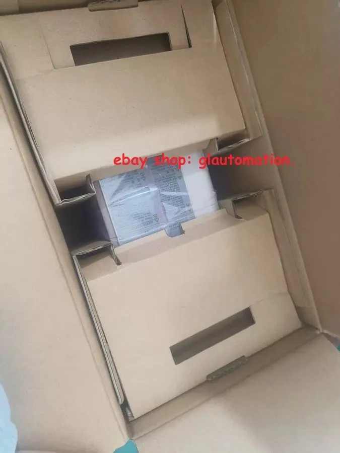 Частотный преобразователь CIMR-AB4A0005FBA
